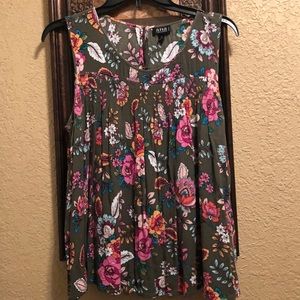 a.n.a flowy flower top. Worn a couple of times. PL. Smocked top. Great condition